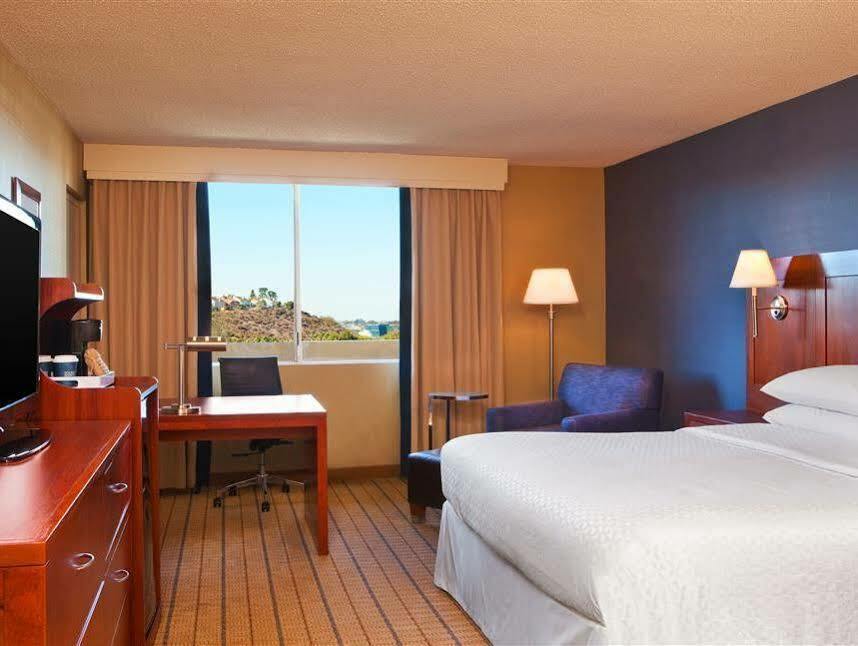Four Points By Sheraton Los Angeles Westside Экстерьер фото