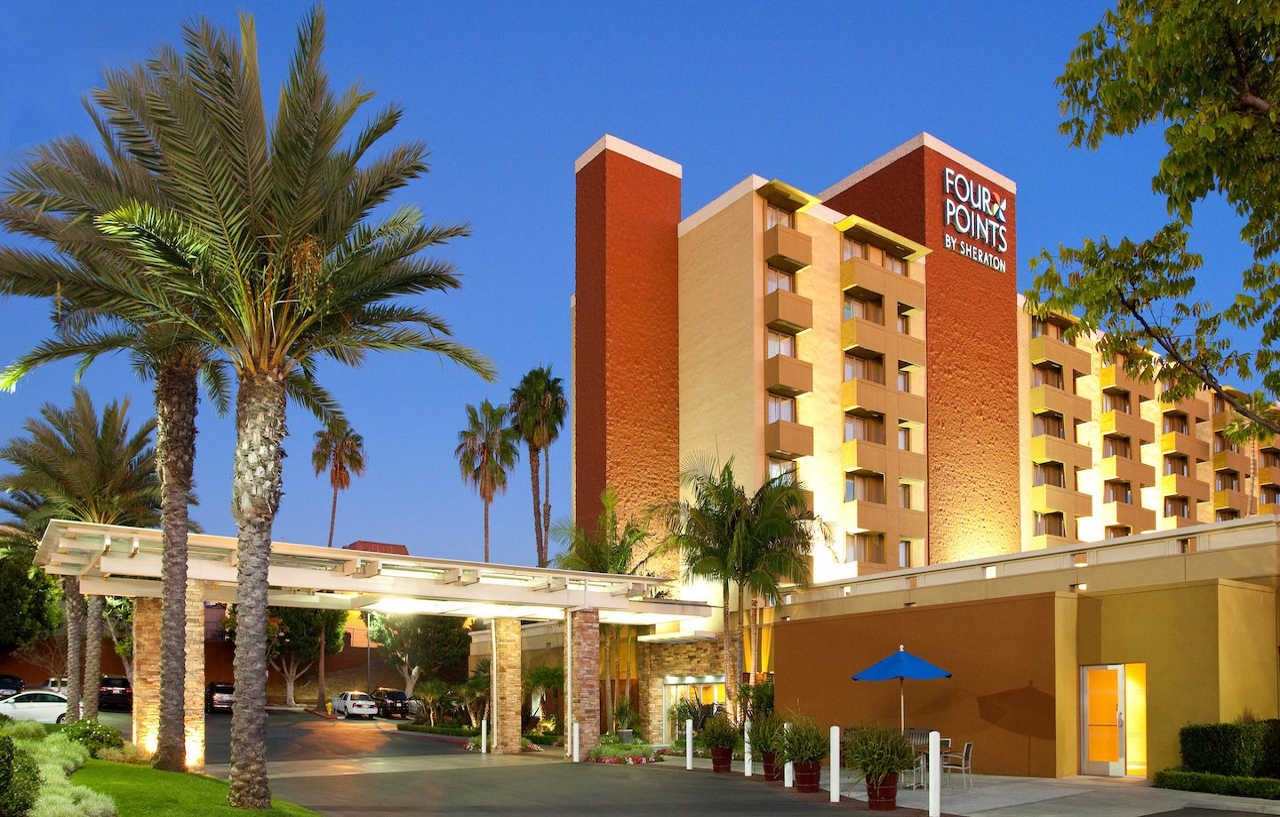 Отель Four Points By Sheraton Los Angeles Westside Экстерьер фото